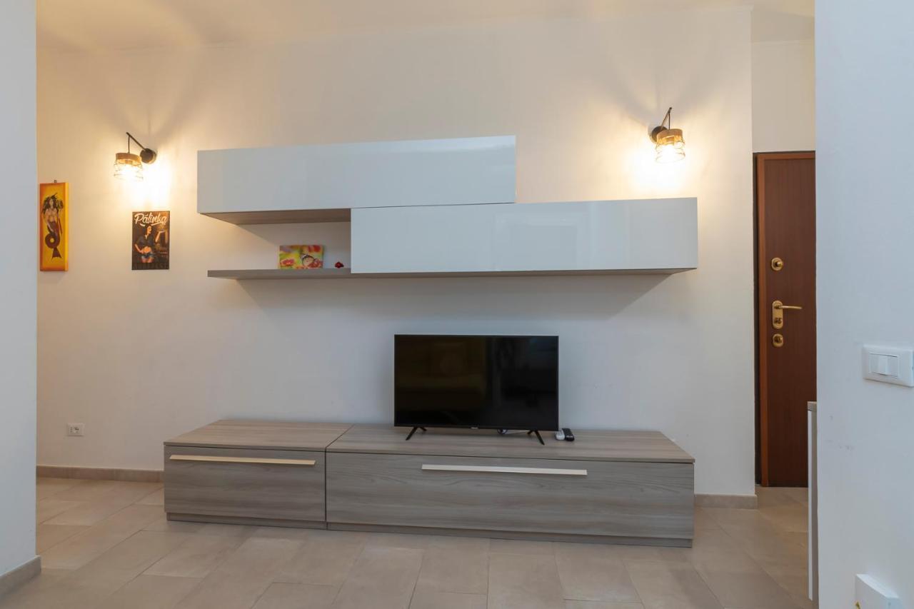 Luxury Apartment Near Navigli Carlo D'Adda 29 Milano Exterior foto